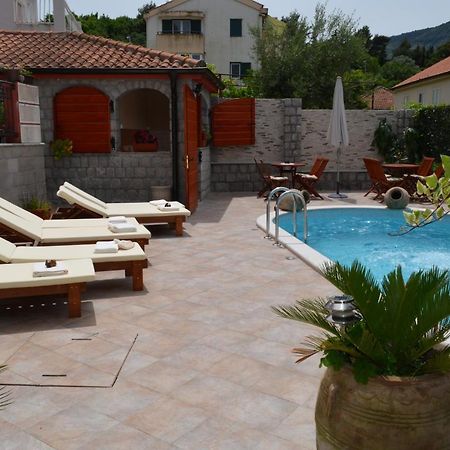 Apartments Bogdanovic Kotor Bagian luar foto