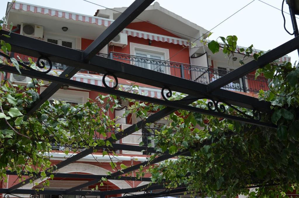 Apartments Bogdanovic Kotor Bagian luar foto