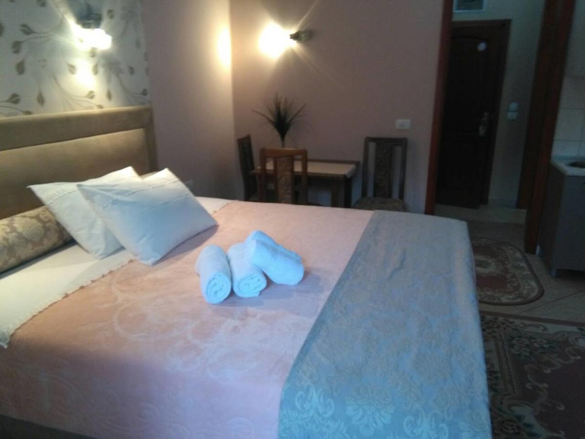 Apartments Bogdanovic Kotor Bagian luar foto