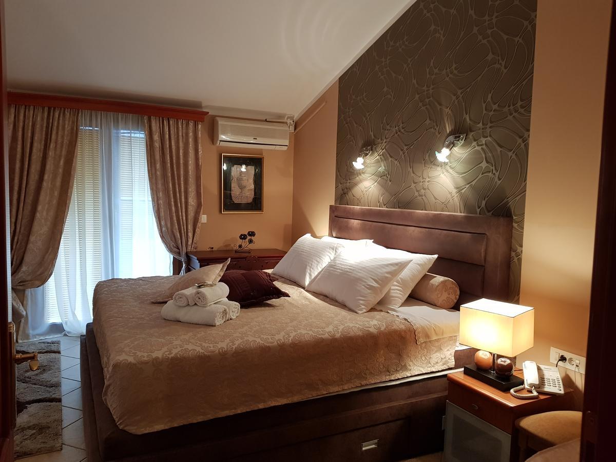 Apartments Bogdanovic Kotor Bagian luar foto